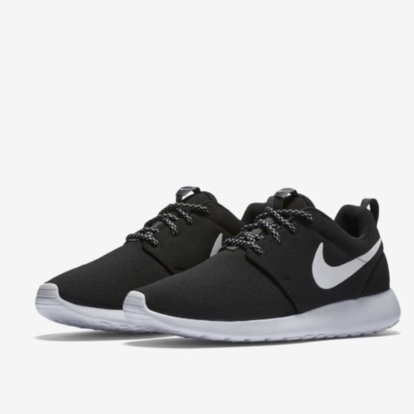 nike roshe one trainers nike roshe one trainers